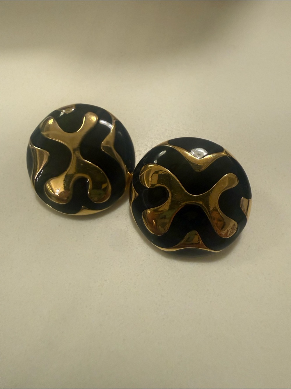 Black and Gold Round Clip-On Earrings